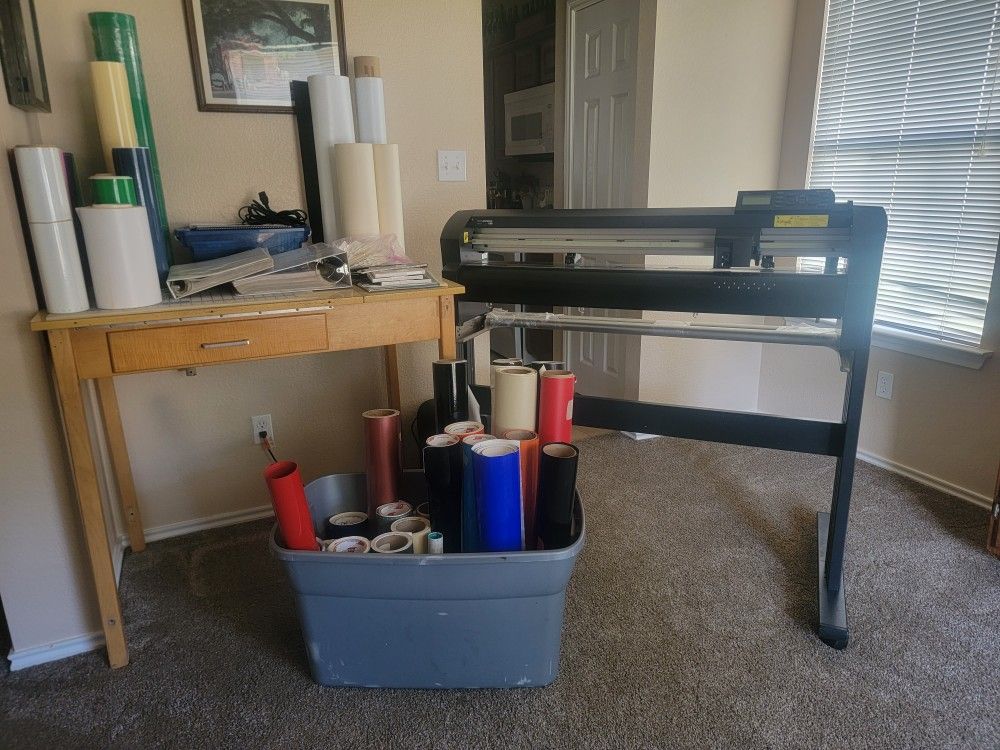 Vinyl Express Q30 30" Vinyl Cutter & Supplies! *NEED GONE ASAP!*