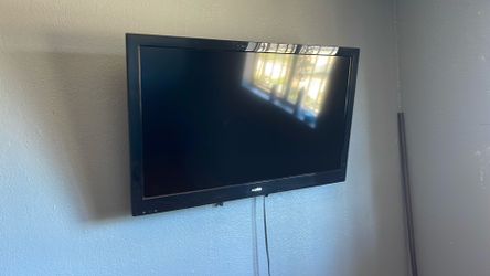 42 inch Sanyo flatscreen TV