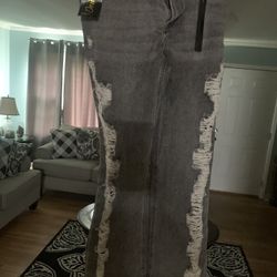 Distressed Denim Jeans 