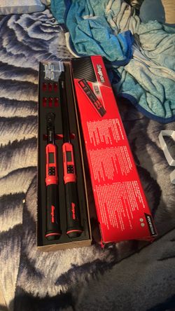 Snap on 3/8 1/2 torque wrench brand new