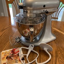 Kitchen-aid Mixer