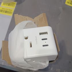 US to UK Ireland Travel Plug Adapter