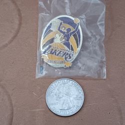 LAKERS PIN
