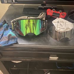 Oakley Airbreak Bmx Goggles (description)