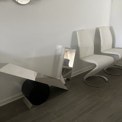 6 White Chairs And Dining Table Base 