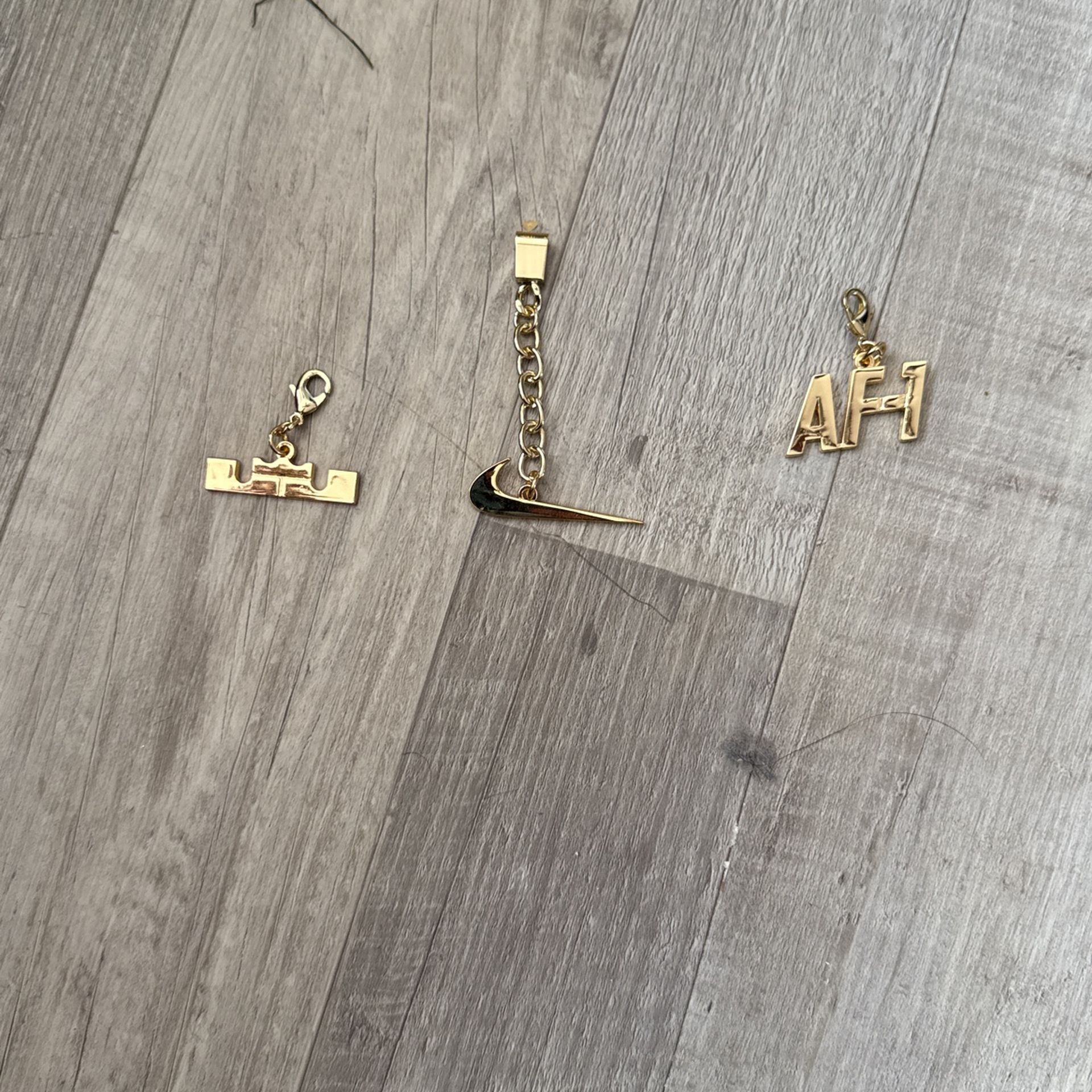 nike triple keychains