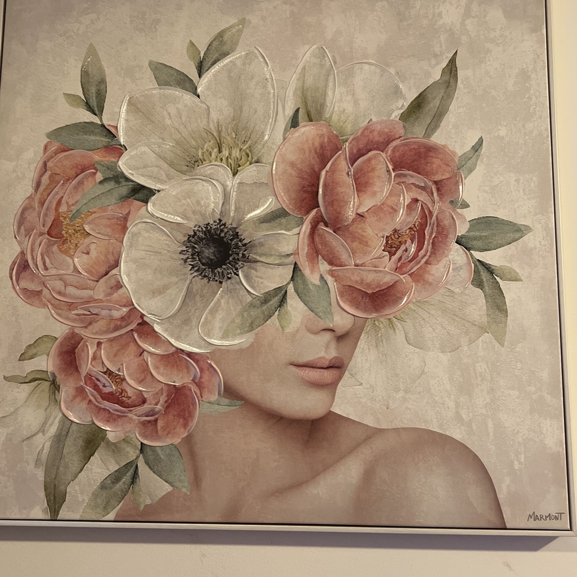 Beautiful Frame For The Living Room