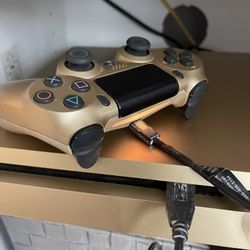 Sony PS4 Gold Edition With GTA5 Game 
