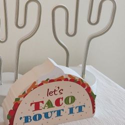 Cactus Lights & Wood Taco