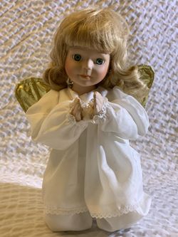 Home Interiors Katherine (#1489) Kneeling Praying Porcelain Doll