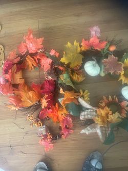 Beautifull 3 Thanksgiving- Harvest wreaths Big $35 M 25 small 10