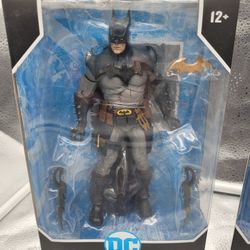 DC MULTIVERSE FIGURES
