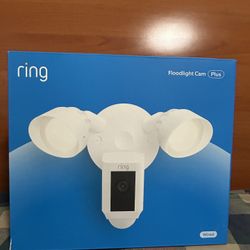 Ring Floodlight cam plus 