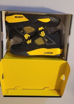 Size 6.5 Y