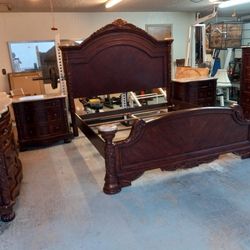 King Bedroom Set With Marble Tops 