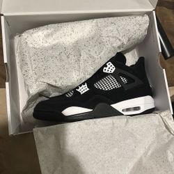 Jordan 4 Red Cement White Thunder Size 11 