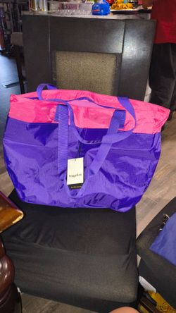 New Baggallini Tote Bag