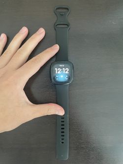 Fitbit Versa 3