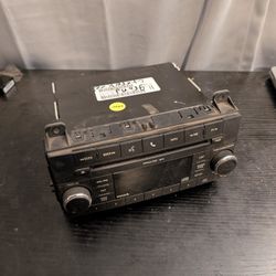 11 Jeep Radio