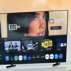 Samsung Tv 43” Crystal UHD