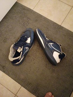 Nike Shoes (Kyrie Infinity's, Kyrie8)