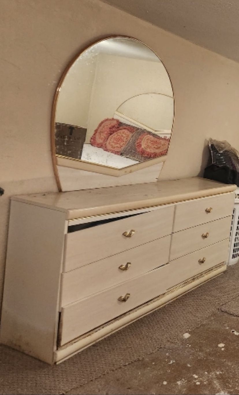 3 PIECE CREAM BEDROOM SET (as Is)