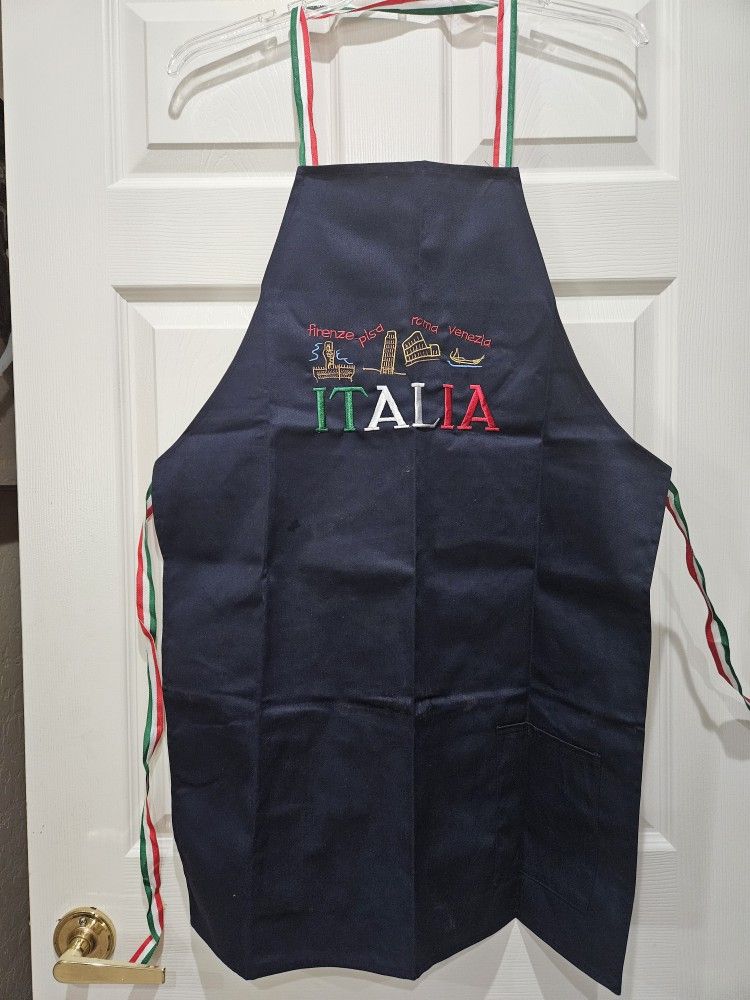 Italian Aprons, Cloth, Hip Length, New, Giftable $5.00