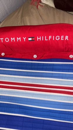 Tommy Hilfiger Beach Mat/pillow