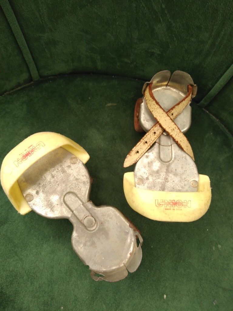 Vintage Child Skates