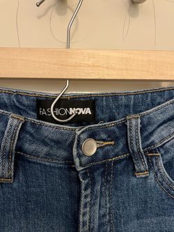 Fashion nova size 3