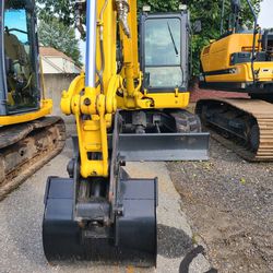 2019 Komatsu PC80MR Hydraulic Excavator: 