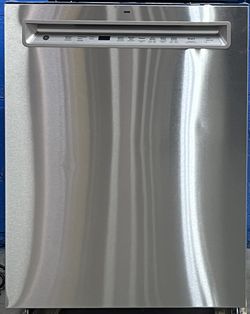 GE Dishwasher GDF670SYVFS - 02498