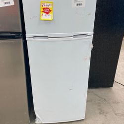 RCA RFR741 mini Fridge With Freezer