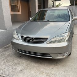 2006 Toyota Camry LE