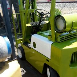 Clark 5,000 Lb Forklift 