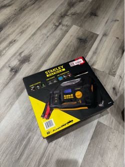 Stanley FATMAX 1200 Amp Jump Starter w/ Air Compressor & USB Power (NEW)