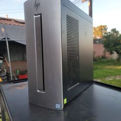 Hp Computer: Intel Core i7, Type C, Windows11 pro, Wi-Fi.