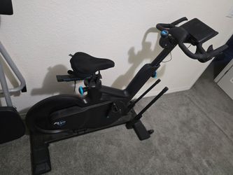 Flywheel IC5 Indoor Cycling Bike