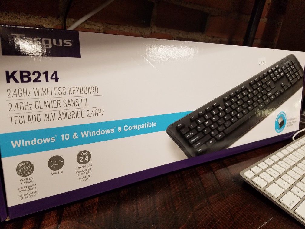 Targus KB214 2.4GHz Wireless Keyboard - works on Windows and Mac computers - Brand New