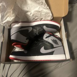 air Jordan 1 Mid 