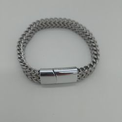 Stainless Steel Magnetic 8.27 Inch Bracelet 1/2 Inch Wide 
