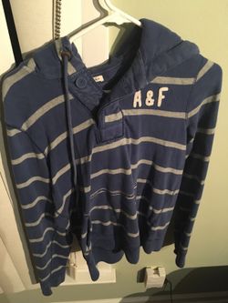 Nice Abercrombie Hoodie (size L)