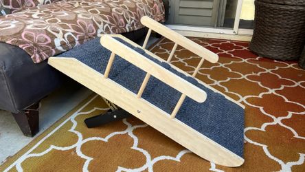 Natural wood Dog or Cat ramp
