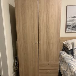 Wardrobe with 2 Doors and 2 Drawers