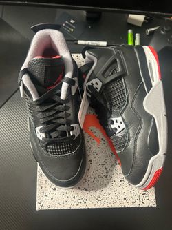Jordan 4 Bred Reimagined Size 5y