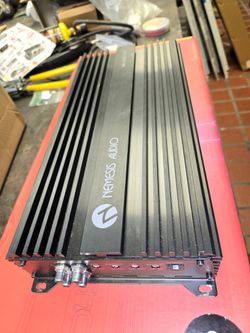 3000rms Korean amp/with no bass knob