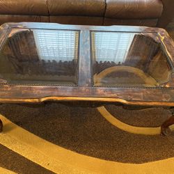 Antique Coffe Tables Set