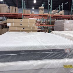 NEW King Mattress Memory Foam Firm-extra Firm 💯 1 Year Warranty 