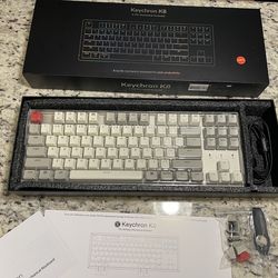 Keyboard Keychron K8 Wireless Mechanical Keyboard – Brown Switches – Limited Beige – Like New