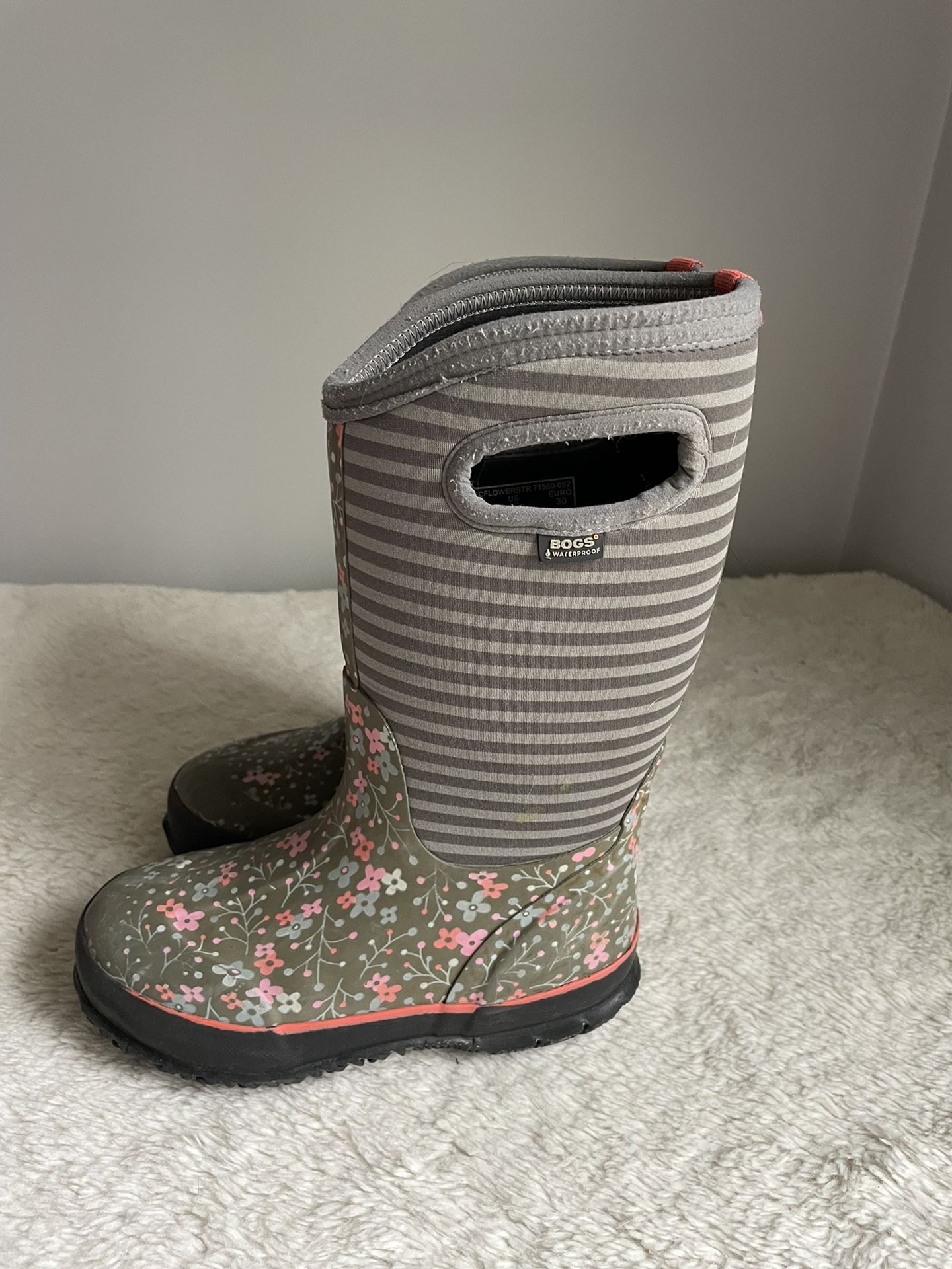 Bogs Girls Insulated Boots Size 13 Little Kids Snow Slush Rain Gray Pink Floral 